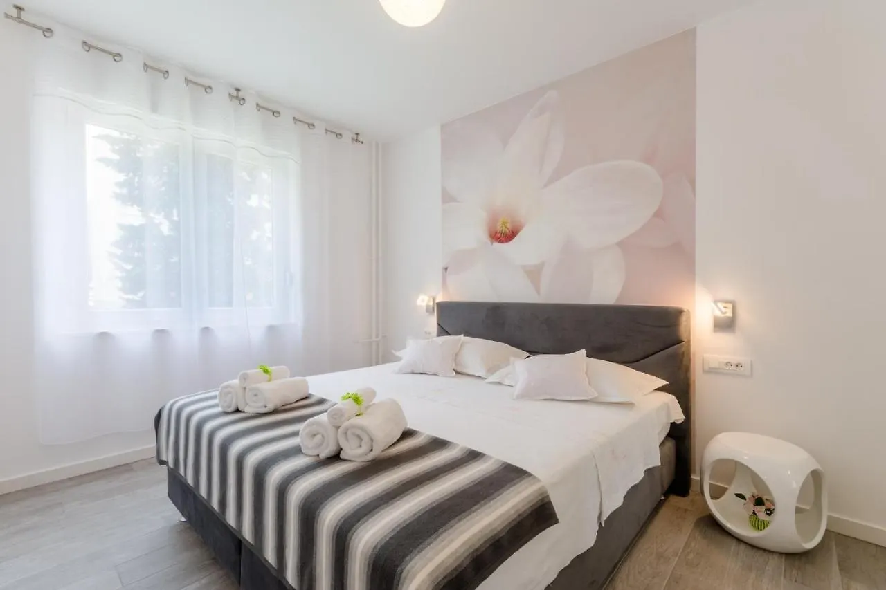 Apartments Niro Сплит
